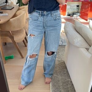 AE low rise baggy jeans